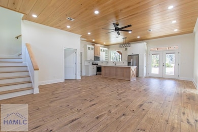 Georgia Cypress Ceilings + Open-Concept Living