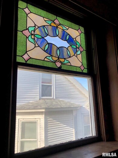 720 E High St, Davenport, IA 52803 - photo 3