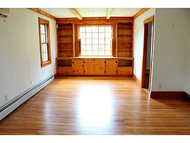 11 Laurel Ln, Warren, RI 02885 - photo 5