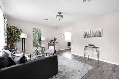 503 Ash St, Beech Grove, IN 46107 - photo 4