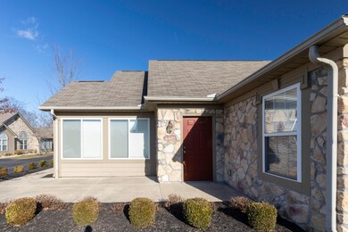 605TurningLeafLn-Exterior-4