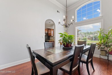 Formal Dining