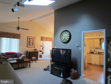 11712 Mockingbird Ln, Hagerstown, MD 21742 - photo 7