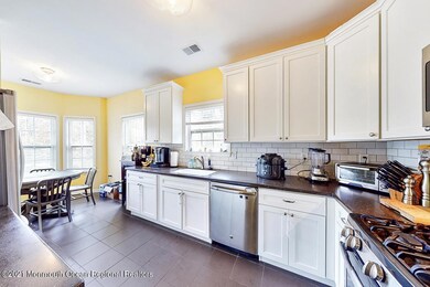 2 Santa Rosa Ln, Tinton Falls, NJ 07753 - photo 7