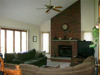 30 Rose Cir, North Tonawanda, NY 14120 - photo 6