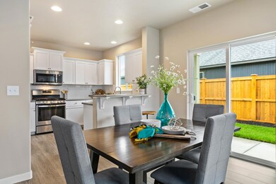 3714 SW Lava Ave unit 70, Redmond, OR 97756 - photo 5