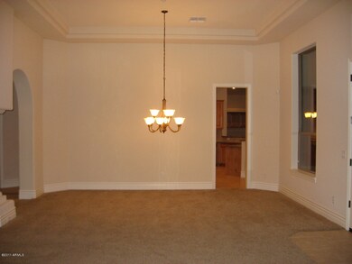 864 Formal Dining