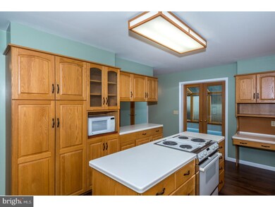 235 Spruce St, Denver, PA 17517 - photo 6