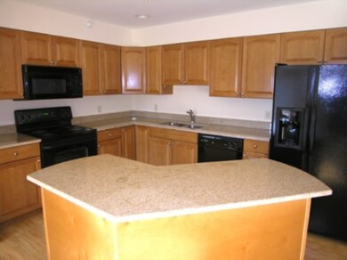 1 Abbott Ln unit 4, Concord, MA 01742 - photo 3