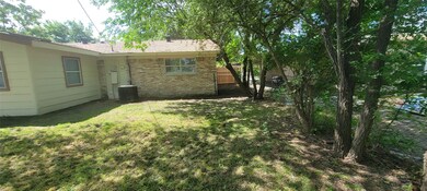 103 Lorie St, Alvarado, TX 76009 - photo 6