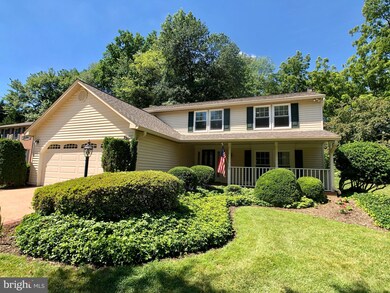 6310 Falling Brook Dr, Burke, VA 22015 - photo 4