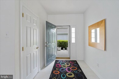 1208 N Fox Cub Hollow unit 260, Glen Mills, PA 19342 - photo 3