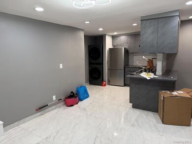 13218 Avery Ave unit 4A, Flushing, NY 11355 - photo 4