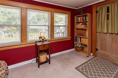 3714 Carpenter Ave, Des Moines, IA 50311 - photo 6