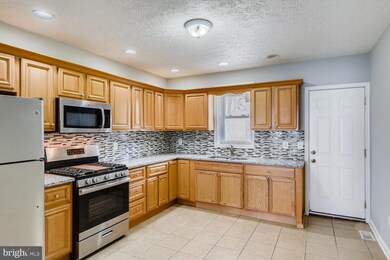 155 N Lakewood Ave, Baltimore, MD 21224 - photo 7