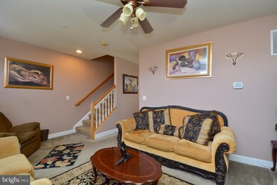 515 Touchdown Dr, Hyattsville, MD 20785 - photo 7