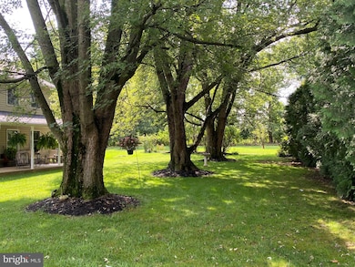 2109 Sand Hill Rd, Hershey, PA 17033 - photo 2