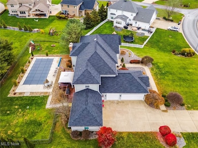 1050 Fox Den Trail, Canfield, OH 44406 - photo 4