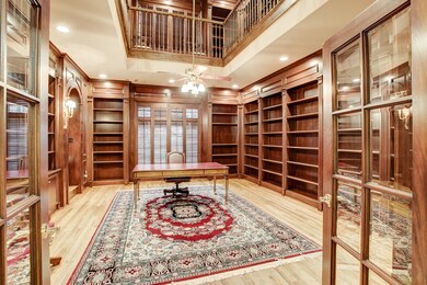 2154 Chilton Rd, Houston, TX 77019 - photo 5