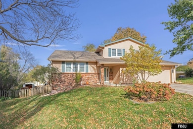 1002 Cumberland Ct, Papillion, NE 68046 - photo 2