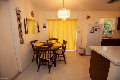Dining Room/ Kitchen