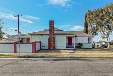 01-13123 Wilkie Ave-1