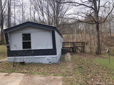 127 Martindale Ln, Statesville, NC 28625 - photo 2