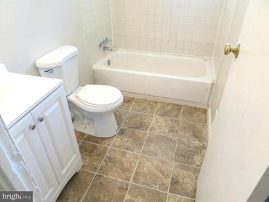 14404 Bel Pre Dr, Silver Spring, MD 20906 - photo 3