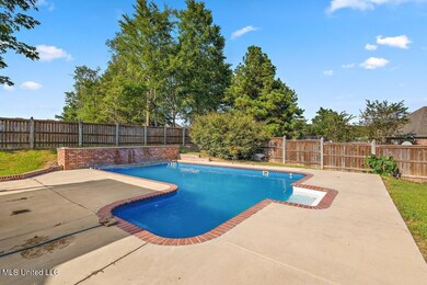 118 Grand Oak Blvd, Clinton, MS 39056 - photo 2