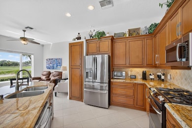 902 Augusta Pointe Dr, Palm Beach Gardens, FL 33418 - photo 7