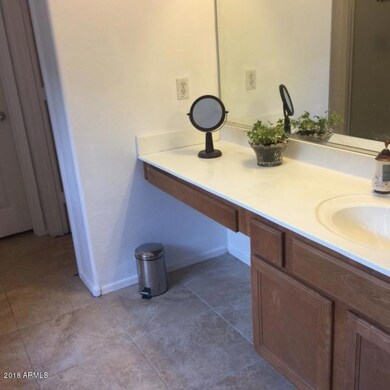 bathroom sink 9411