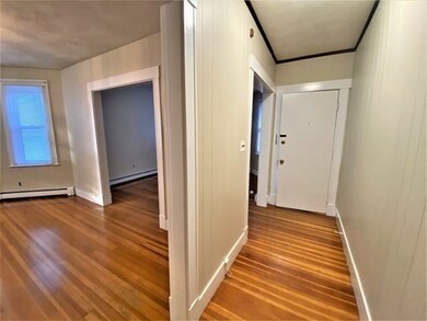 36 Warren St unit 1, Arlington, MA 02474 - photo 4