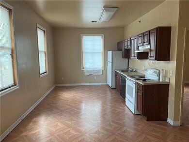 201 W Main St unit 6, Bath, PA 18014 - photo 5