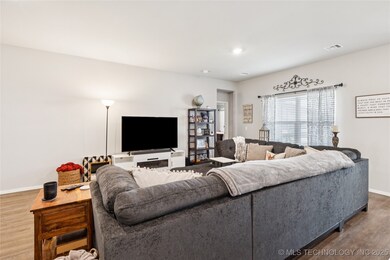 14703 E 39th St S, Tulsa, OK 74134 - photo 5