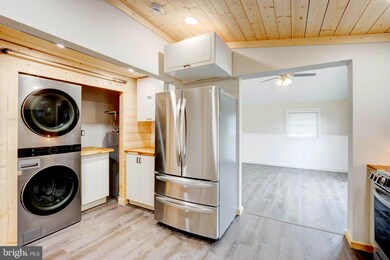 715 Wise Ave, Dundalk, MD 21222 - photo 7