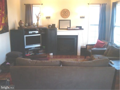 128 Elmira Ln, Gaithersburg, MD 20878 - photo 3