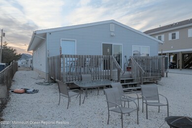 97 Lake Superior Dr, Little Egg Harbor Township, NJ 08087 - photo 3