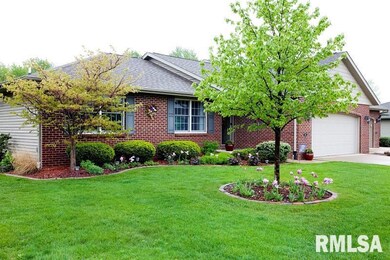 426 Hampton Cove, Peoria, IL 61607 - photo 3