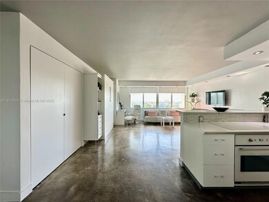 Mirador 1000 unit 932, Miami Beach, FL 33139 - photo 6