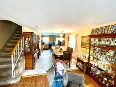 330 Fairbanks Ave, Staten Island, NY 10306 - photo 4