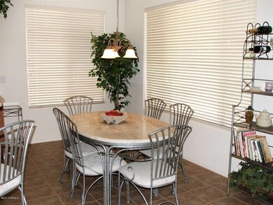 Kitchen Dining Area