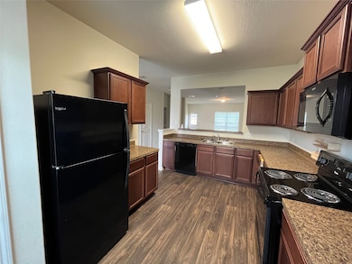 24081 Wilde Dr, Magnolia, TX 77355 - photo 5