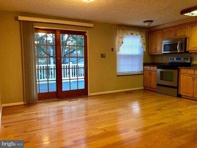 11 Ayr Ct, Nottingham, MD 21236 - photo 5