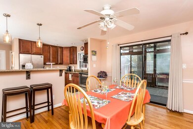 145 Duval Ln, Edgewater, MD 21037 - photo 5