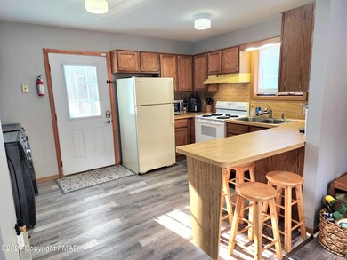 32 Bear Ln, Jim Thorpe, PA 18229 - photo 5