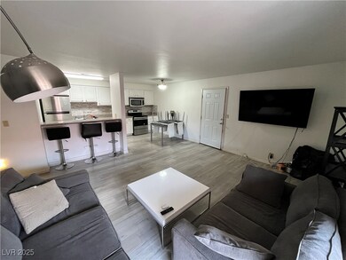 4961 River Glen Dr unit 28, Las Vegas, NV 89103 - photo 5