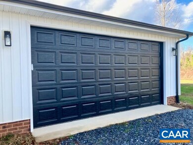 25911 N James Madison Hwy, New Canton, VA 23123 - photo 2