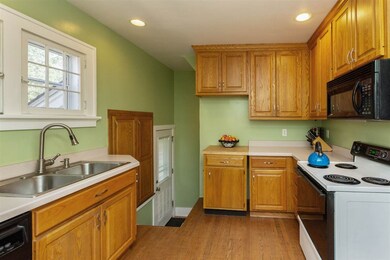 2324 Ridgeway Dr SE, Cedar Rapids, IA 52403 - photo 7