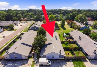 5127 Indian Lakes Ct, Jacksonville, FL 32210 - photo 3