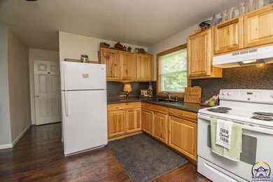 14612 158th Rd, Mayetta, KS 66509 - photo 4